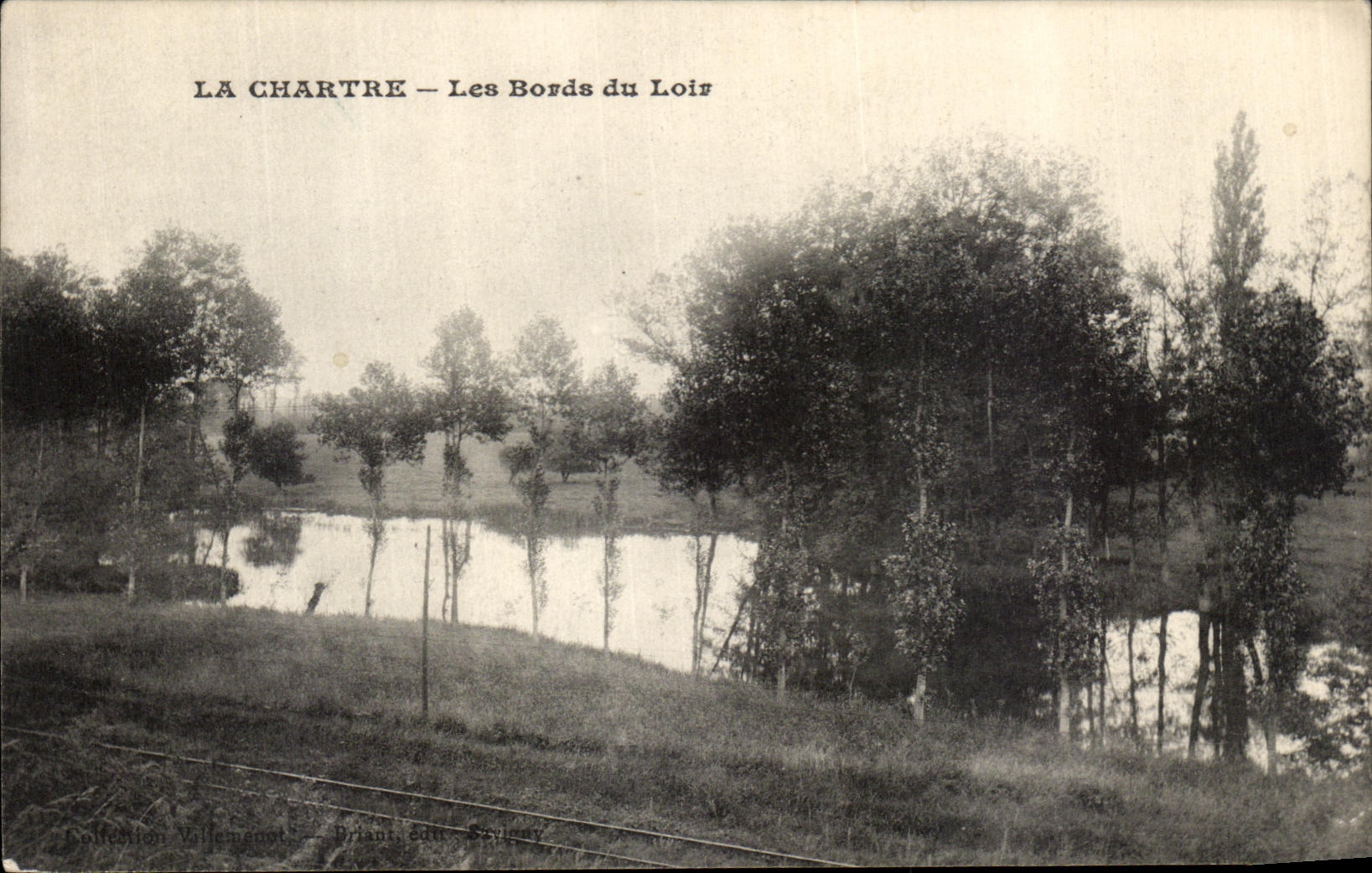 VINTAGE POSTCARD Chartre Edges Of the Dormouse