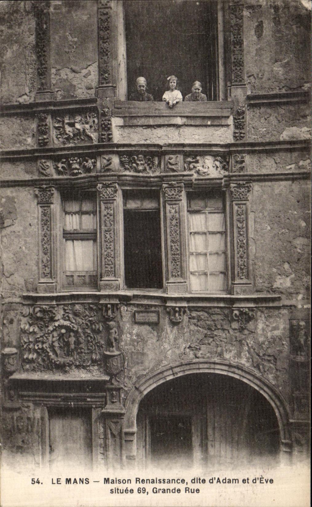 VINTAGE POSTCARD Mans House Renaissance known as D Adam and D Eve situee 69 Main street