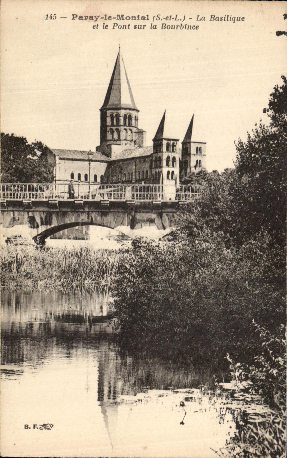 VINTAGE POSTCARD Paray Monial the Basilica and the Bridge on Bourbince