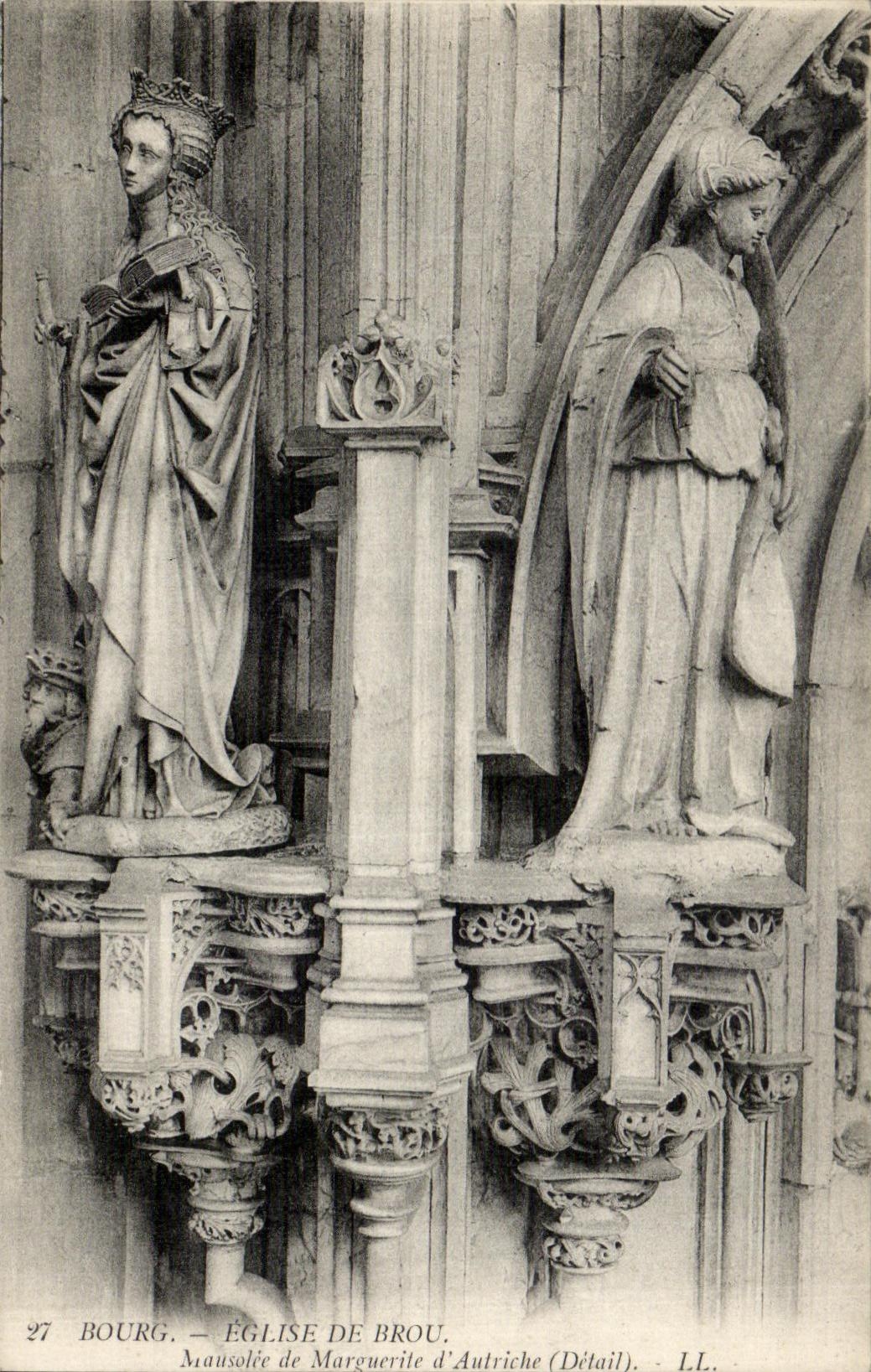 VINTAGE POSTCARD Borough Church Of Husks Mausoleum of Marguerite D Austria