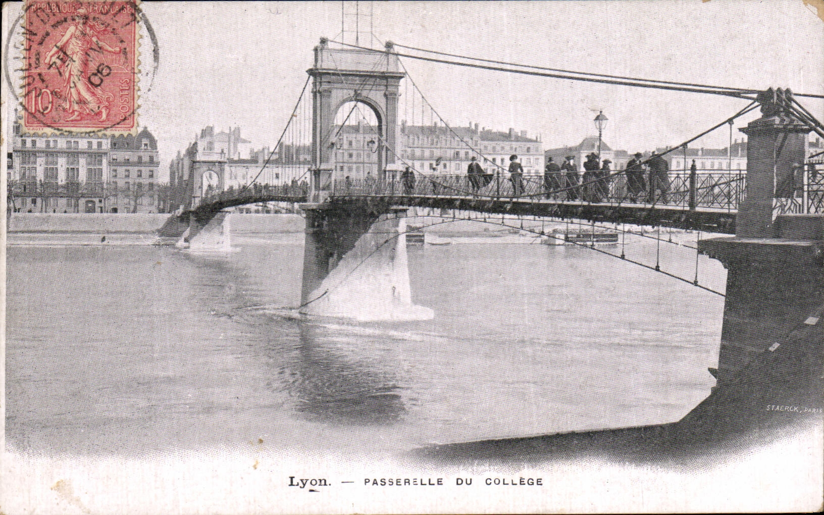 VINTAGE POSTCARD Lyon Footbridge Of the College