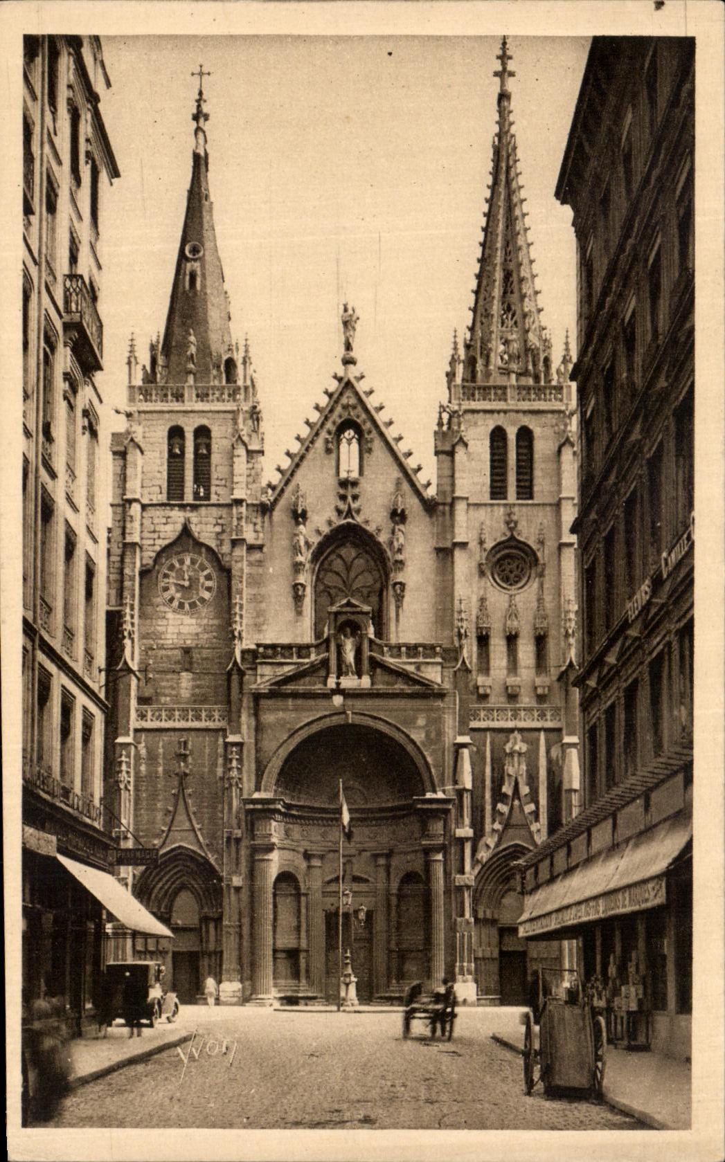 VINTAGE POSTCARD Lyon Church Nizier Saint