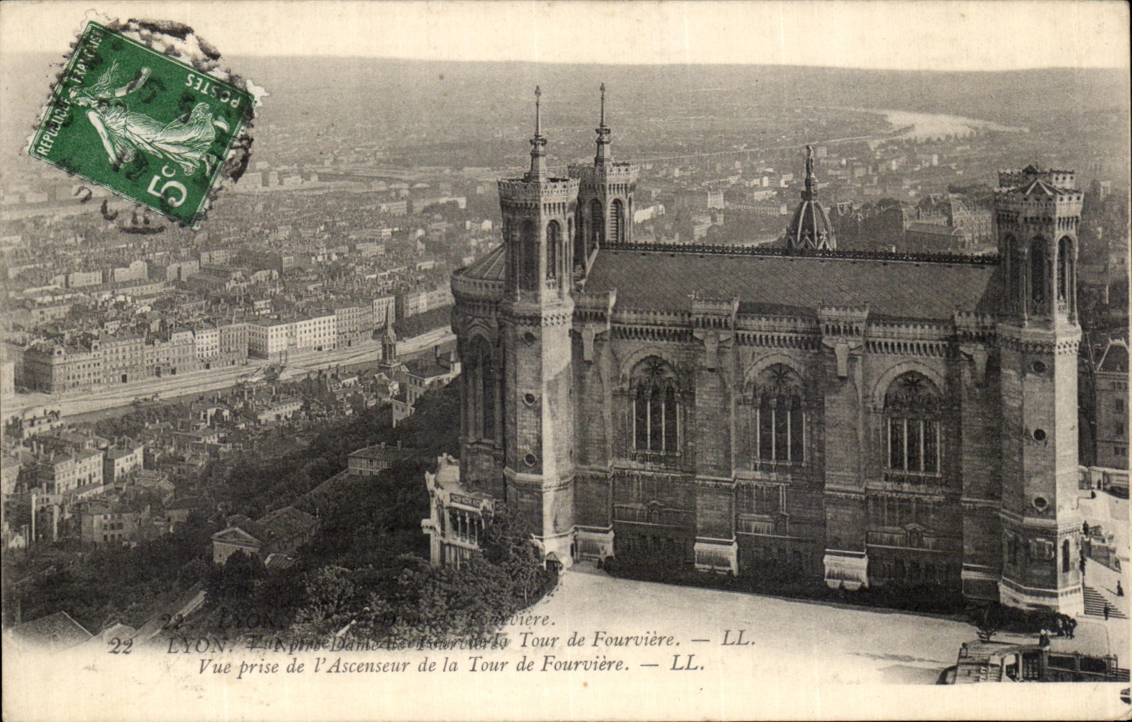 VINTAGE POSTCARD Lyon Fourviere