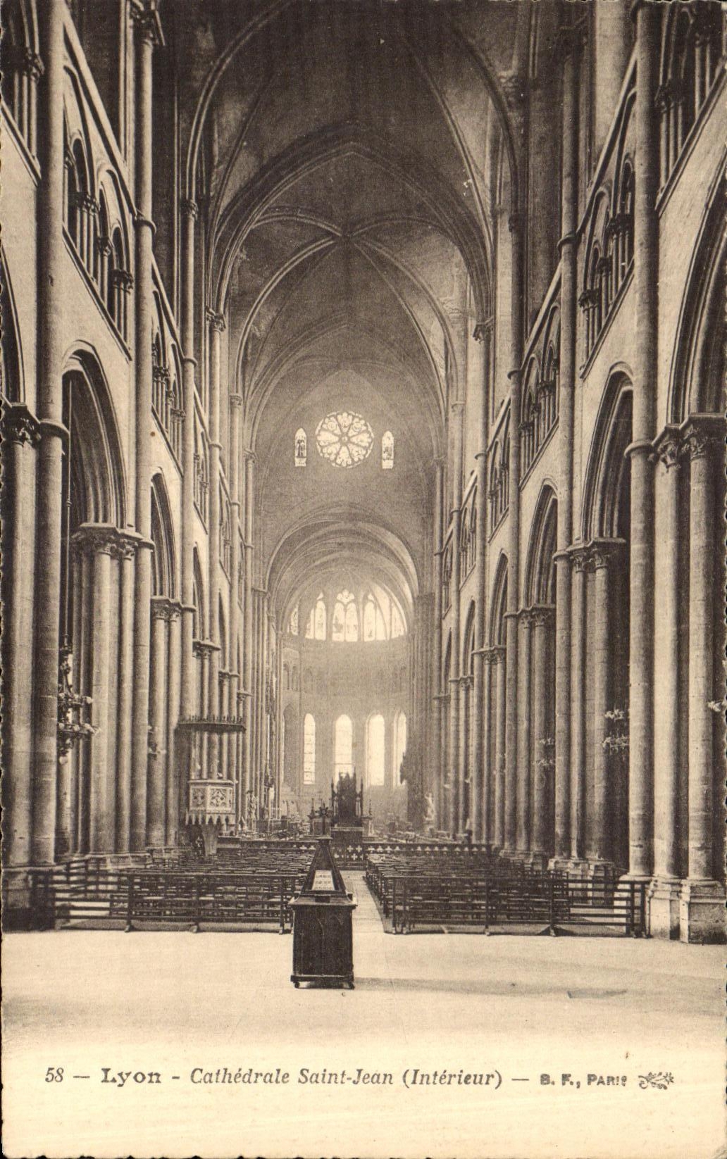 VINTAGE POSTCARD Lyon Cathedral Jean Saint