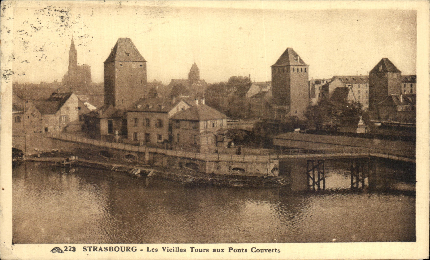 VINTAGE POSTCARD Strasbourg Old women Tours with the Covered Bridges