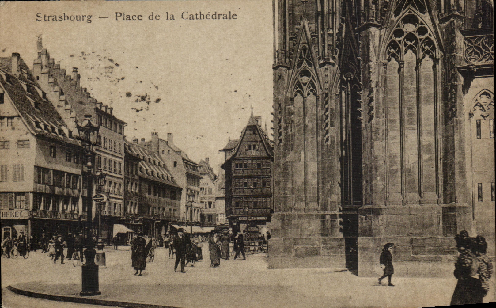 VINTAGE POSTCARD Strasbourg Places Cathedral