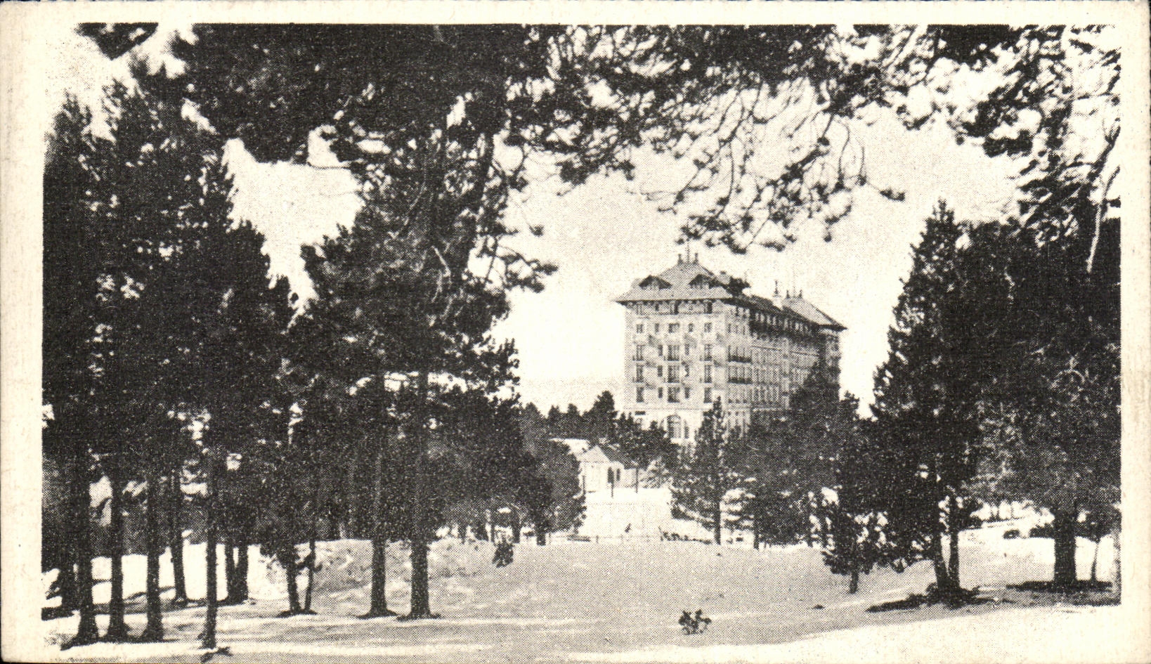 La POSTAL de la VENDIMIA hace el centro turistico de salud de Romeu