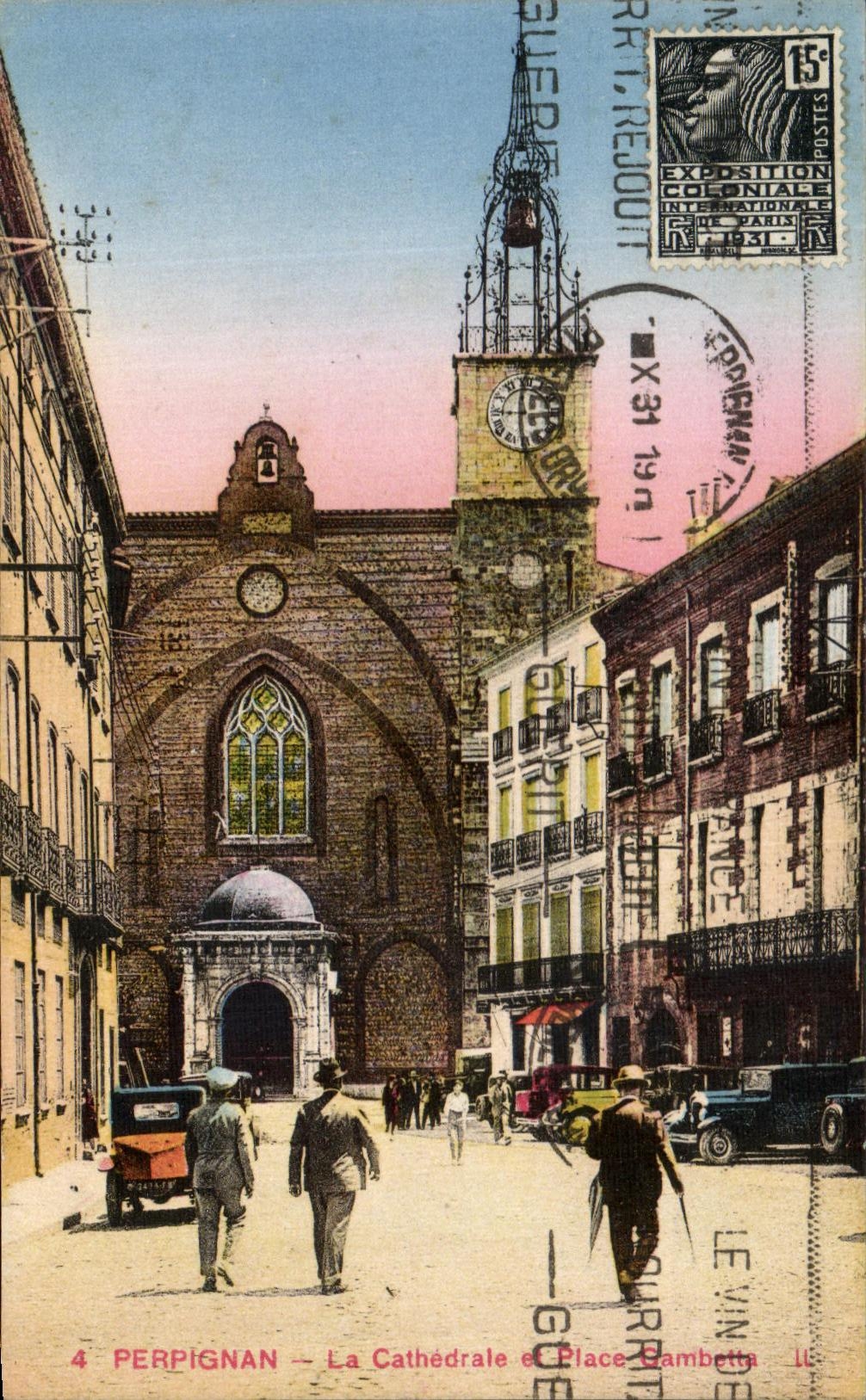 CPA Perpignan La Cathedrale Et Place Gambetta