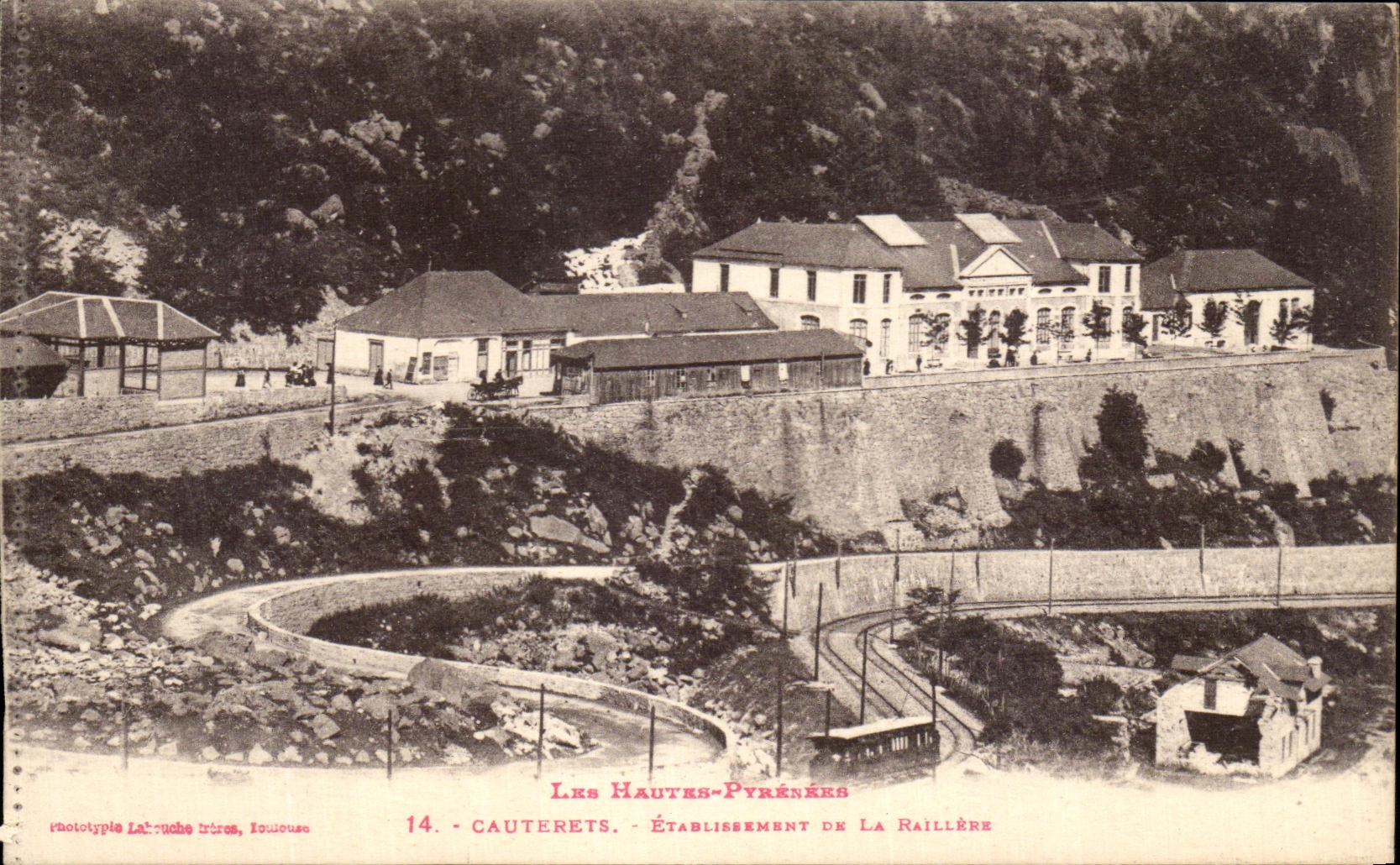 VINTAGE POSTCARD Cauterets Establishment of Raillere