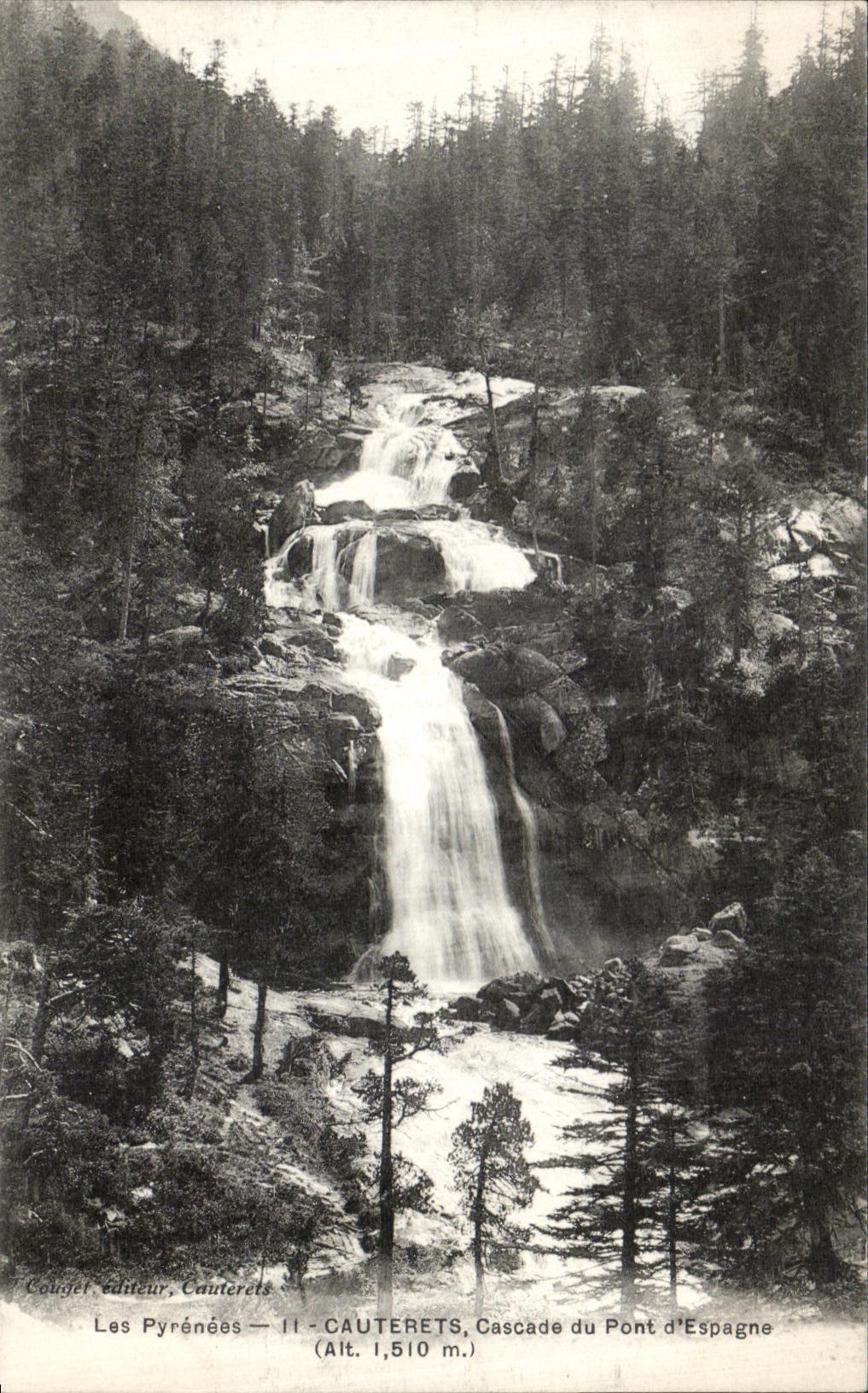 VINTAGE POSTCARD Cauterets Cascades of the bridge D Spain