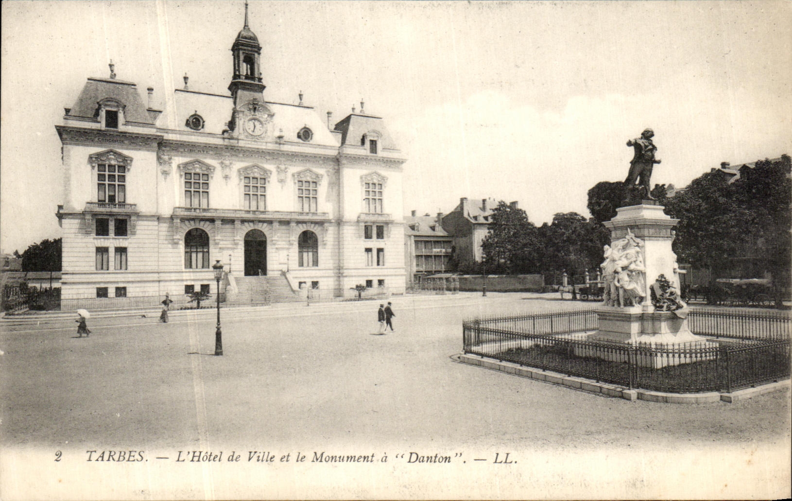 VINTAGE POSTCARD Tarbes L Town hall and the Danton Monument