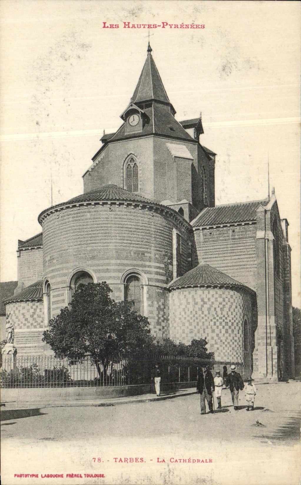 VINTAGE POSTCARD Tarbes the Cathedral