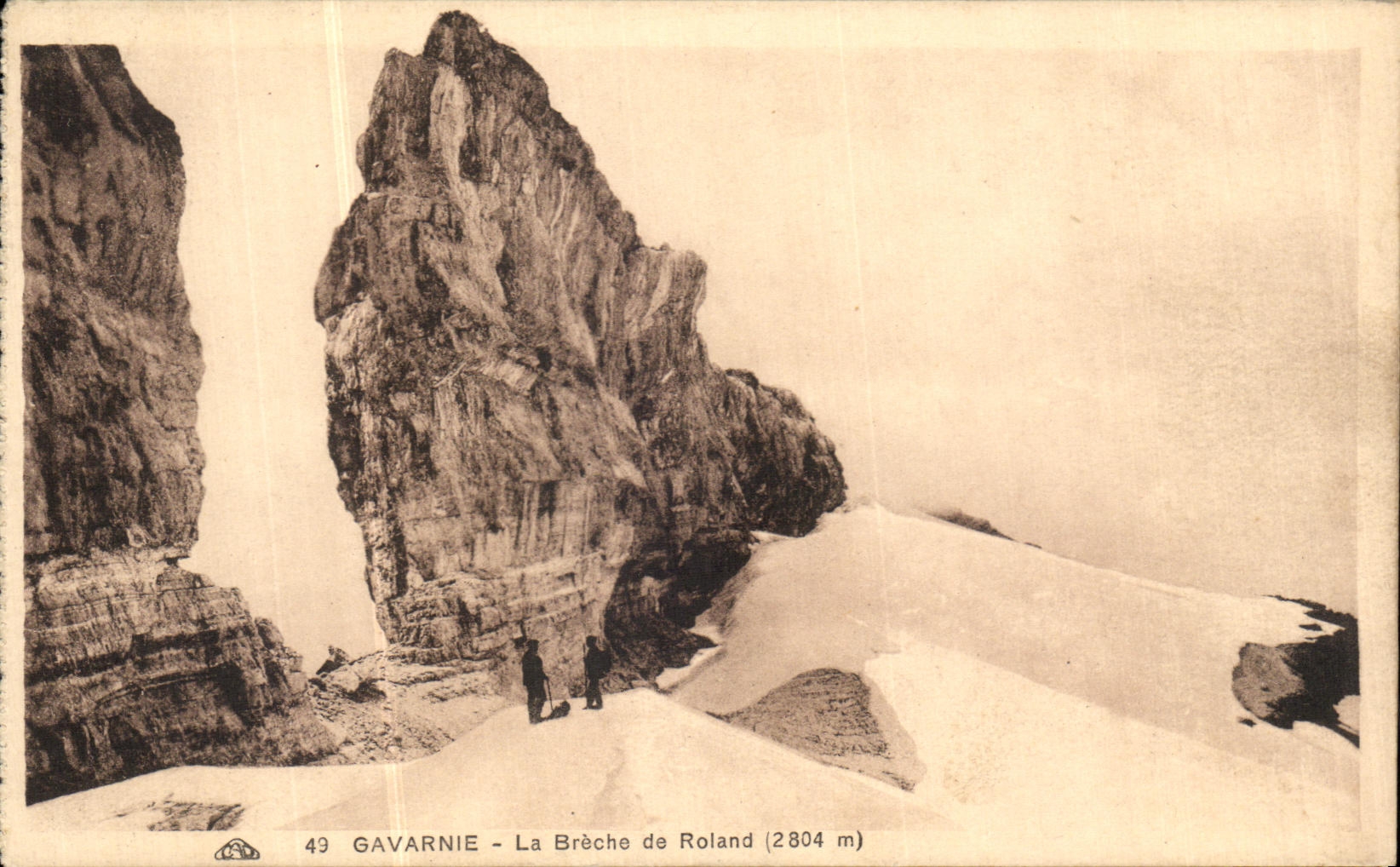 VINTAGE POSTCARD Gavarnie the Breach Of Roland