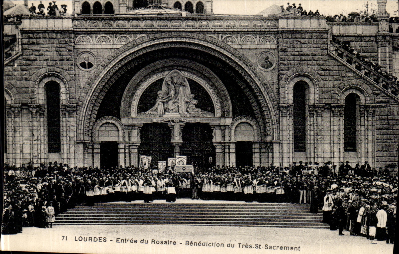 VINTAGE POSTCARD Heavy Entry Of the Rosary Blessing of Very St Sacrament