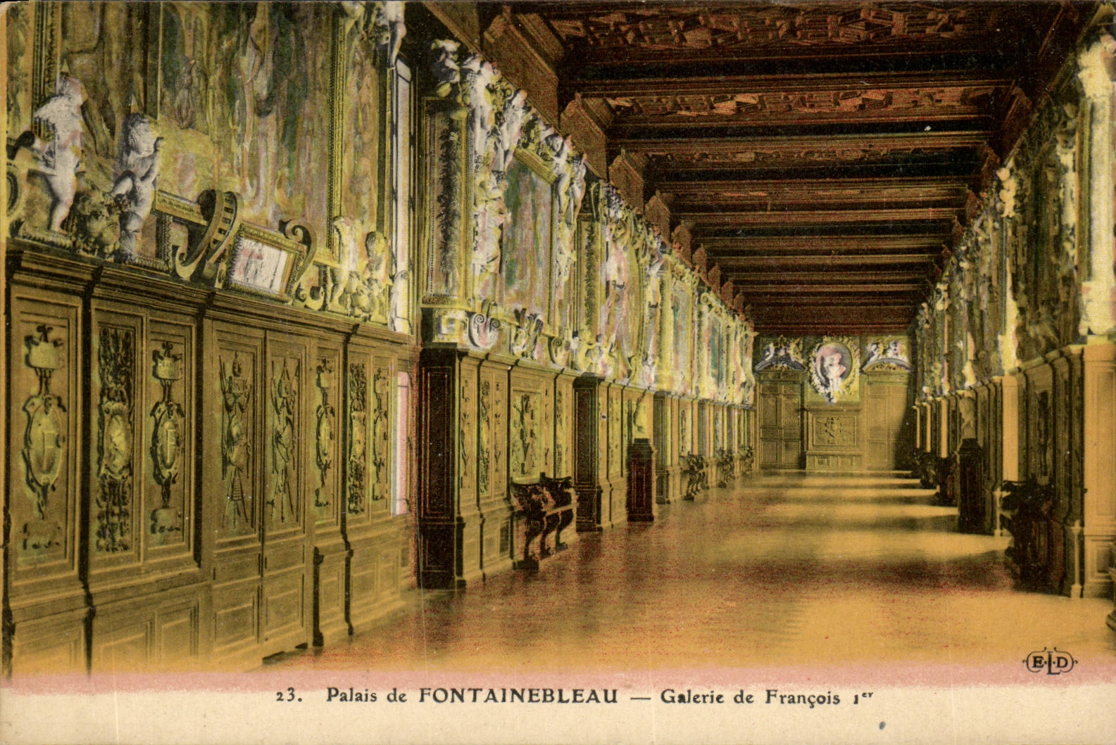 VINTAGE POSTCARD Fontainebleau the Palate Gallery of Francois 1st
