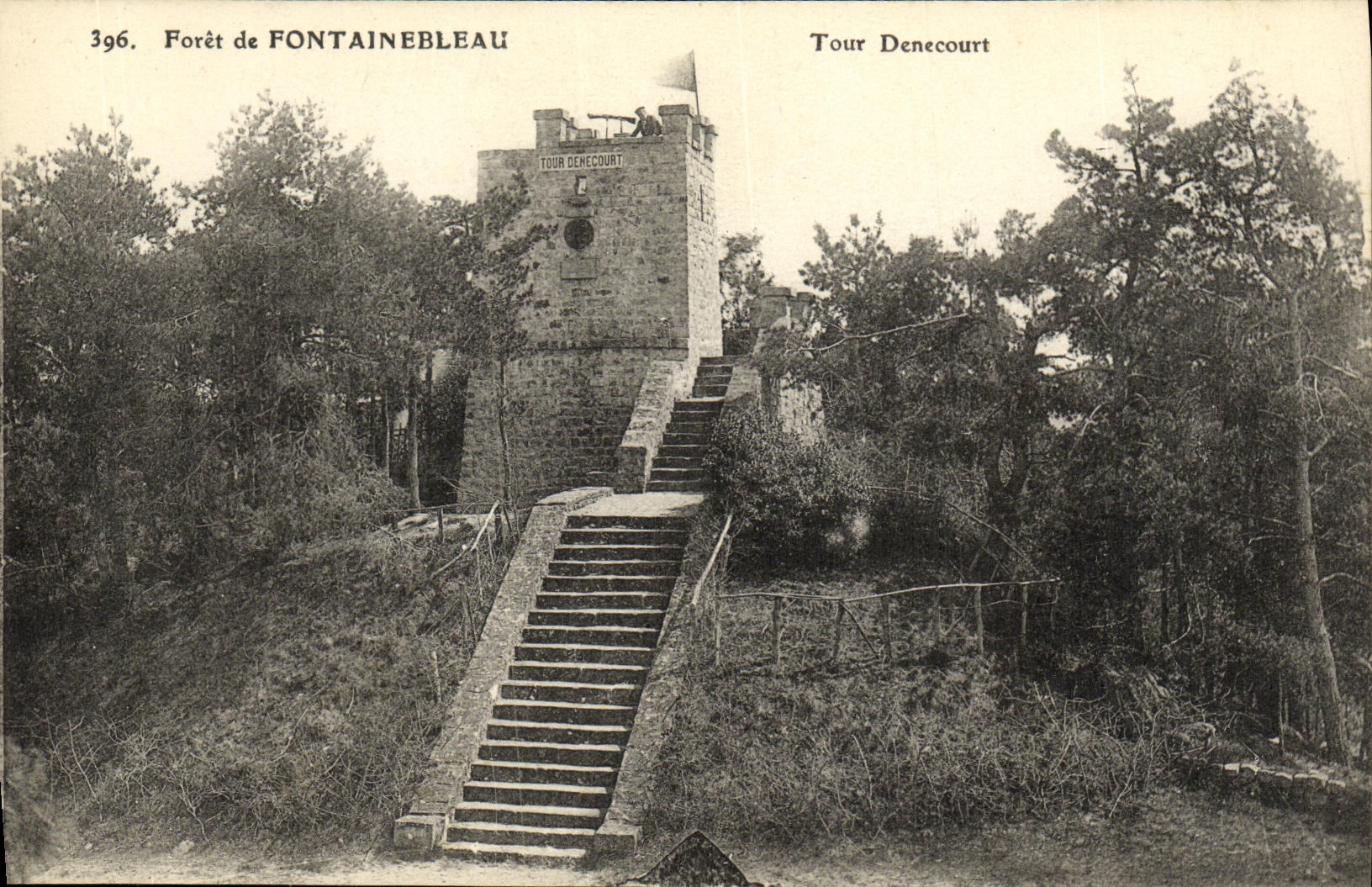 VINTAGE POSTCARD Fontainebleau Denecourt Turn