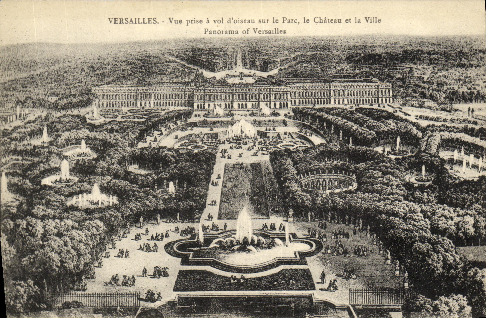 CPA Versailles Vue prise Vol d Oiseau sur le Parc Le Chateau et la Ville