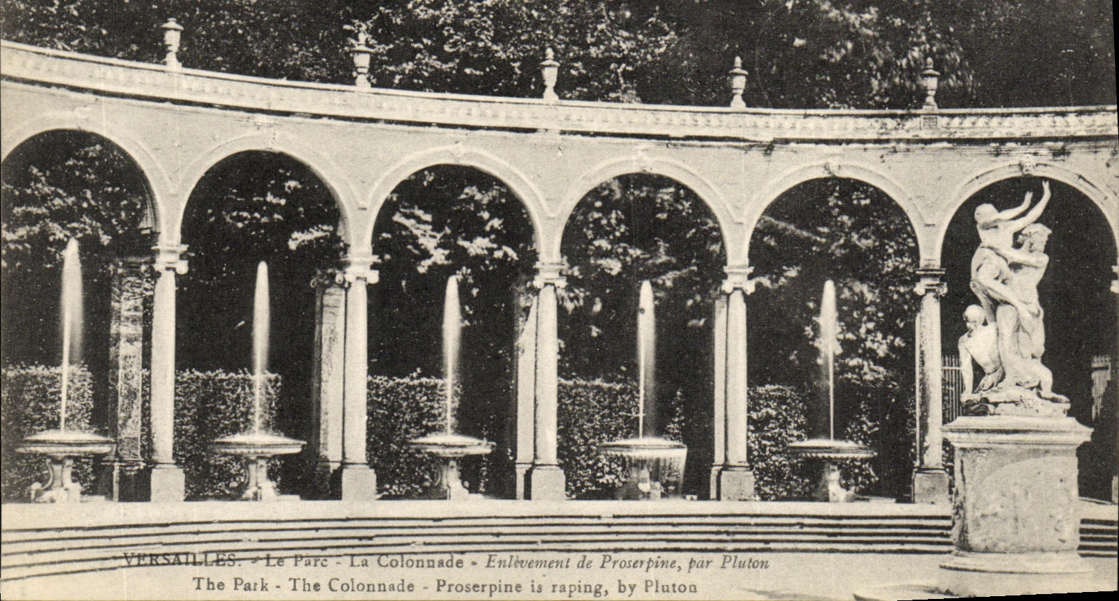 VINTAGE POSTCARD Versailles Seen from Flight D Bird on the Park the Castle and the City