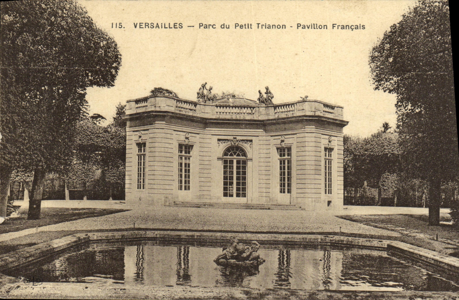 VINTAGE POSTCARD Versailles Park of Small Trianon French House