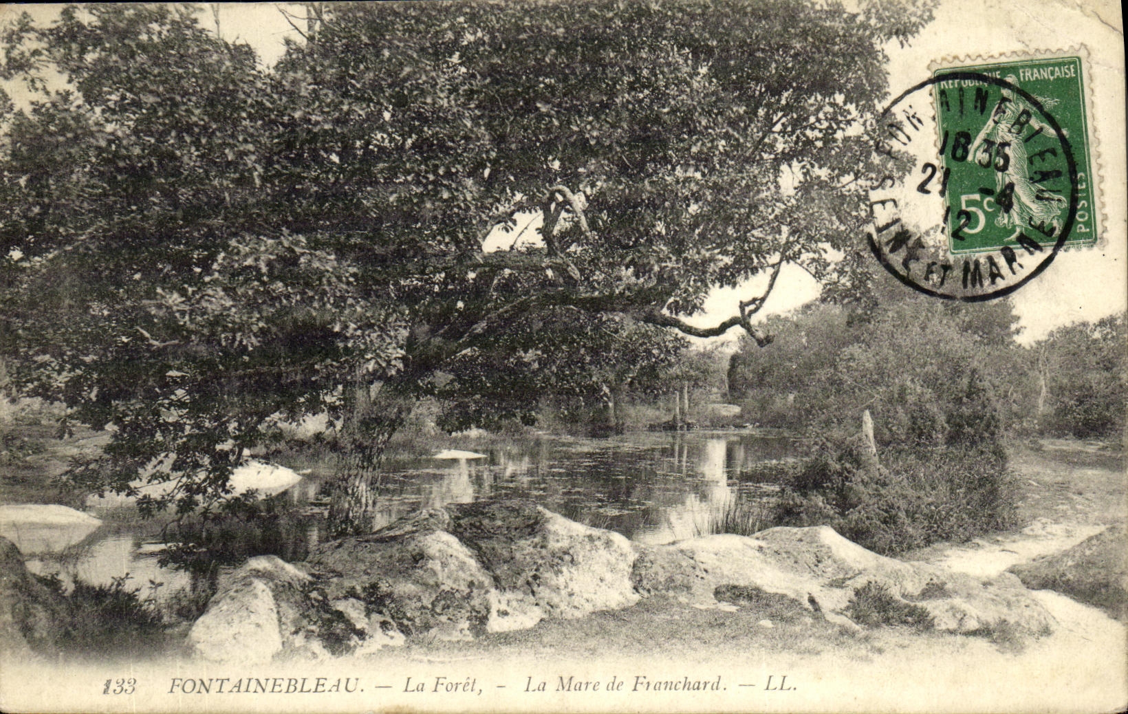 VINTAGE POSTCARD Palate of Fontainebleau the Drill the Pond of Franchard