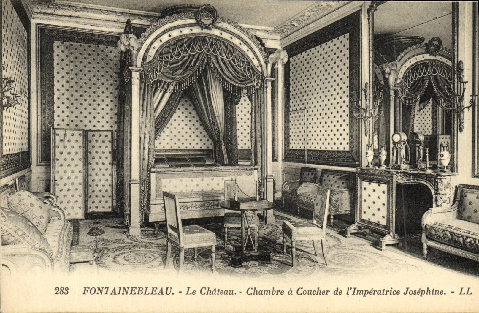 VINTAGE POSTCARD Palais of Fontainebleau the Castle has Coucher L Empress