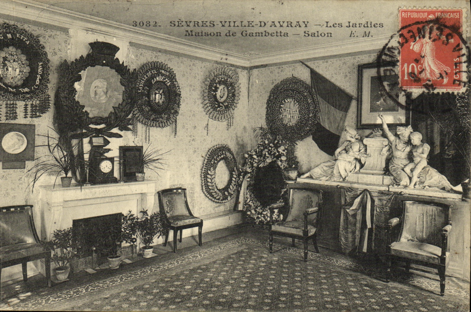 VINTAGE POSTCARD Separate City D Avray Jardies Maison of Gambetta