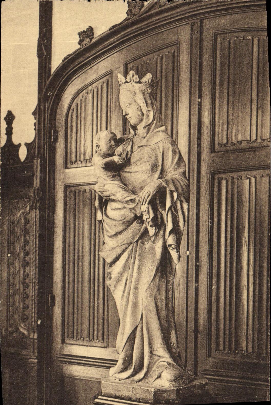 CPA Abbaye de Royaumont Asnieres sur Oise Vierge