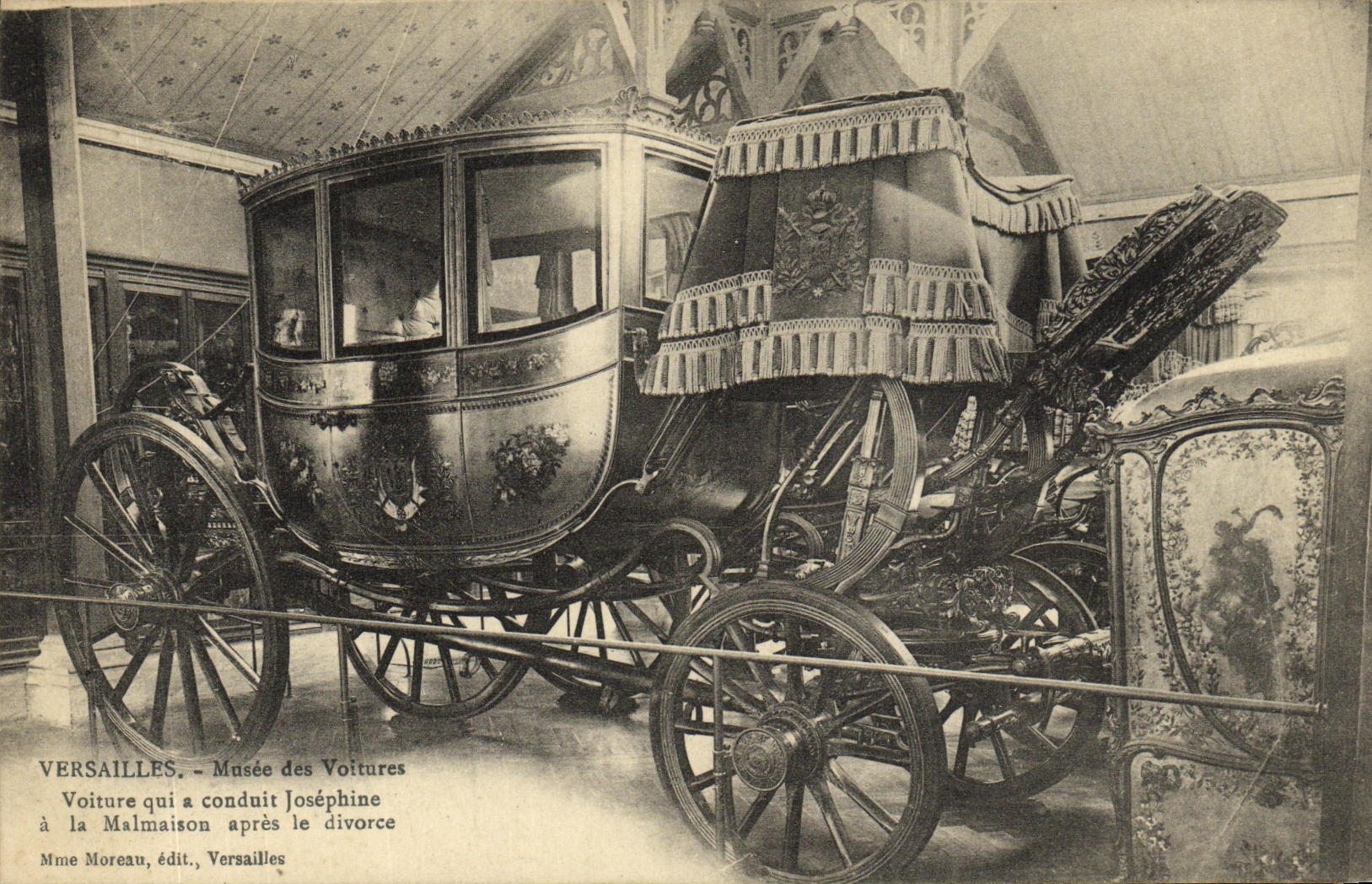 CPA Versailles Musee des Voitores