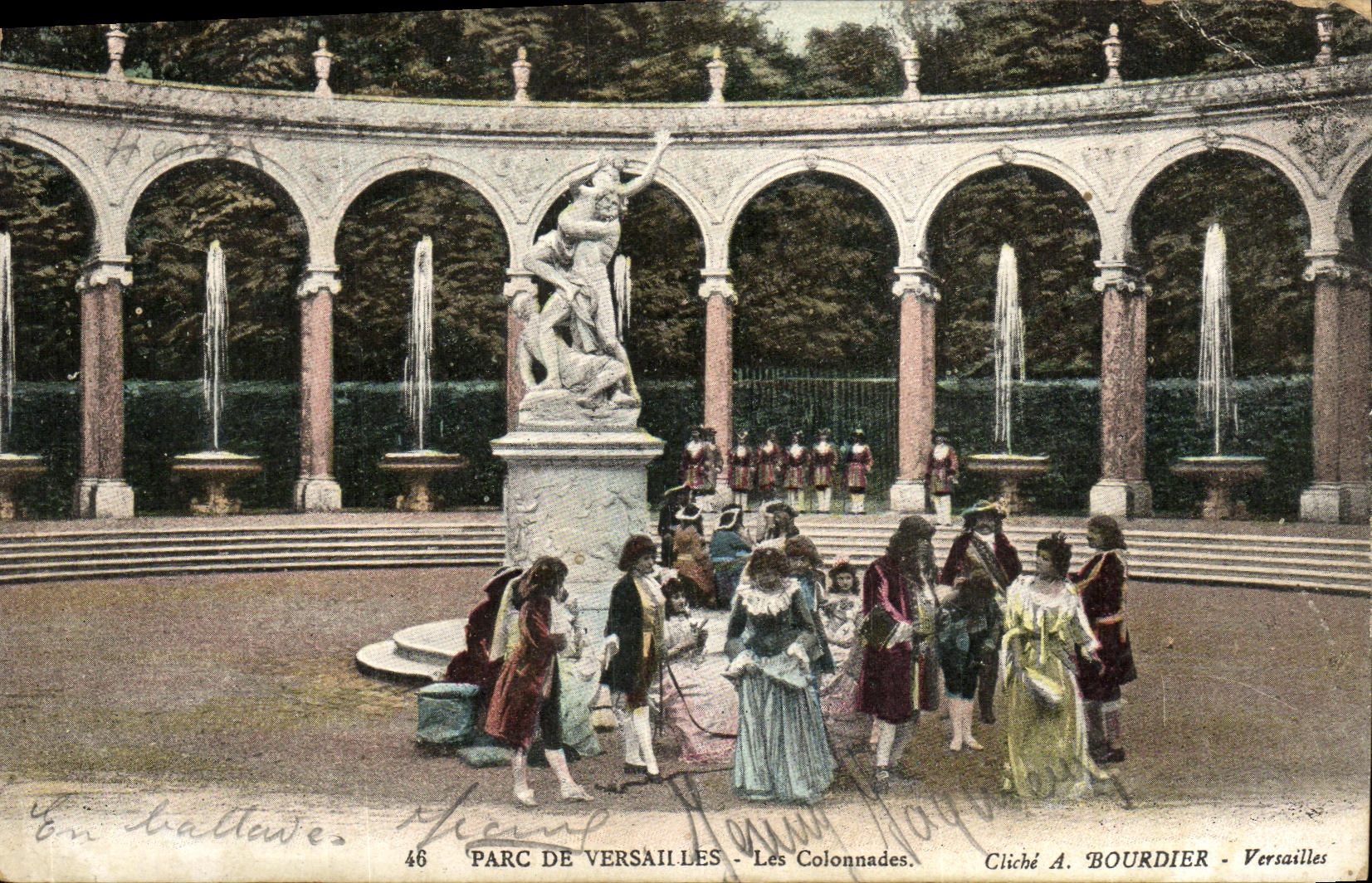 CPA Versailles Parc Les Colonnades