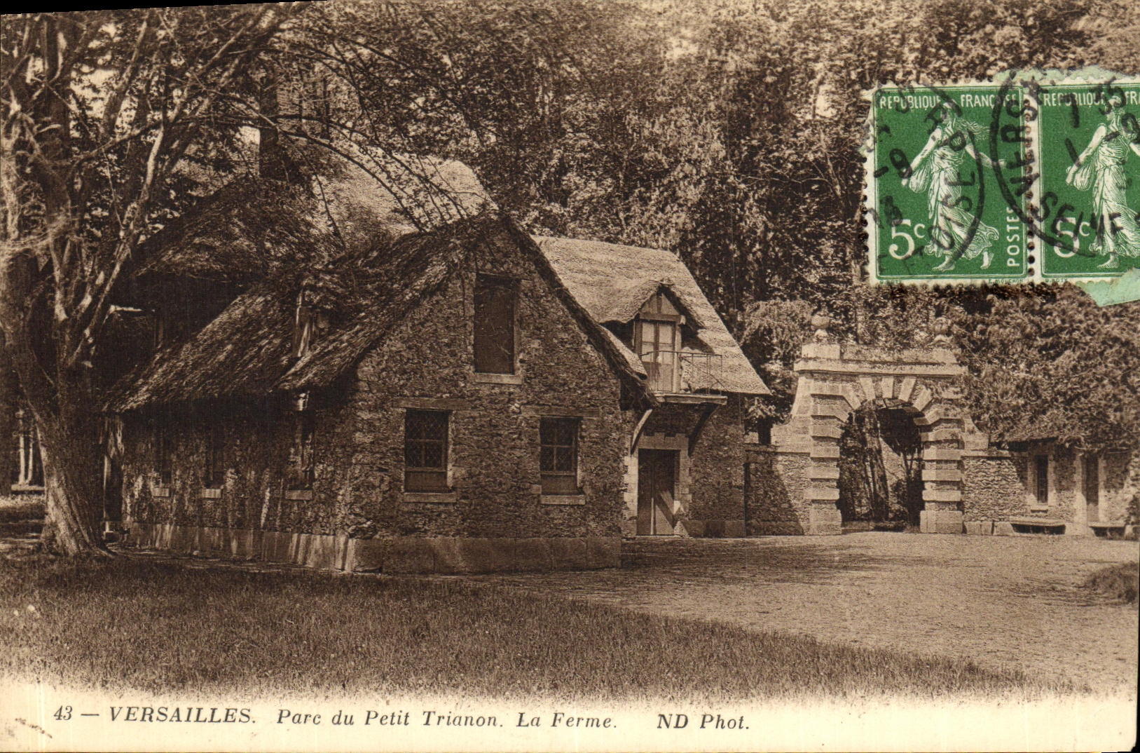 VINTAGE POSTCARD Versailles Park of Small Trianon the Farm