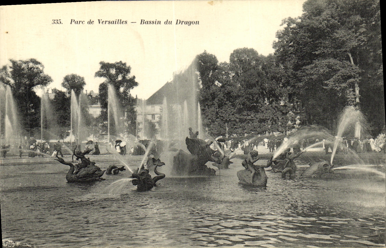 VINTAGE POSTCARD Avoids of Varsailes Bassin of the Dragon