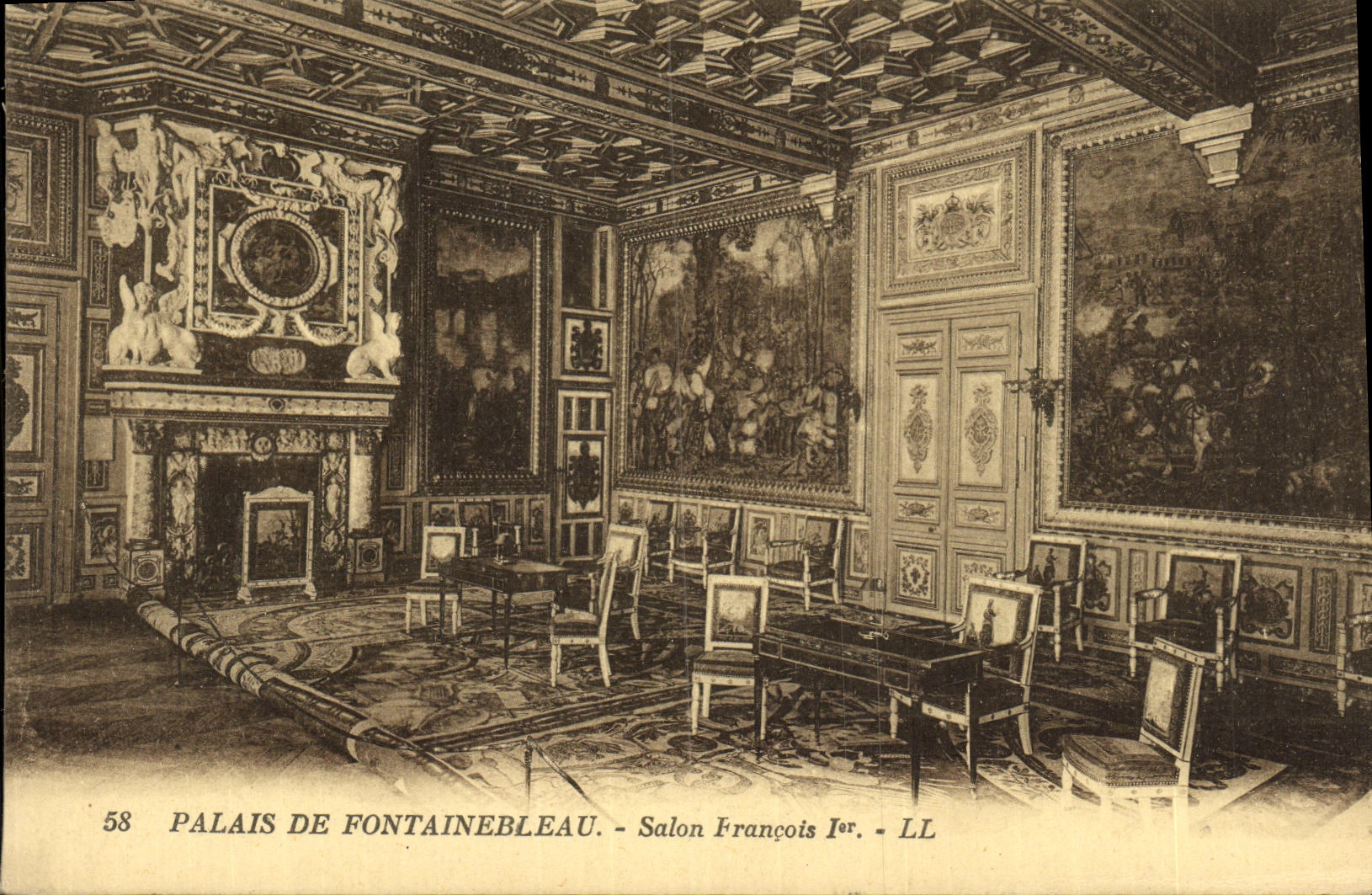 VINTAGE POSTCARD Palate De Fontainebleau Francois Living room 1st