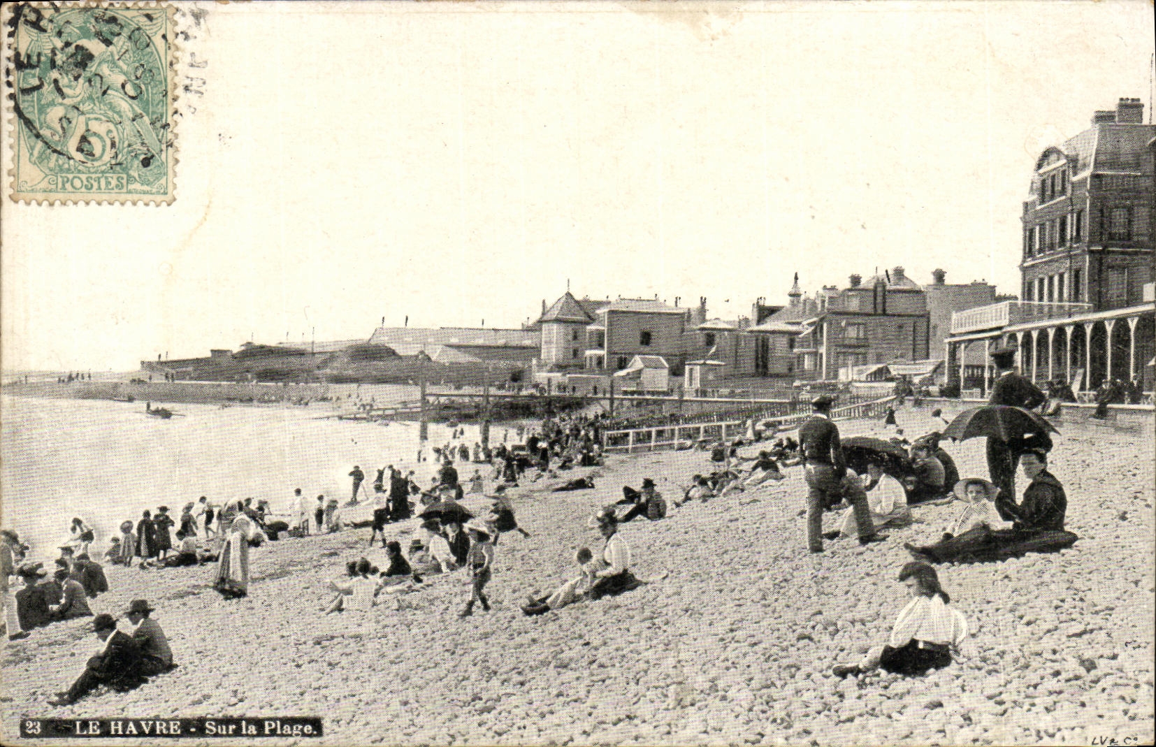 VINTAGE POSTCARD Le Havre On the Beach