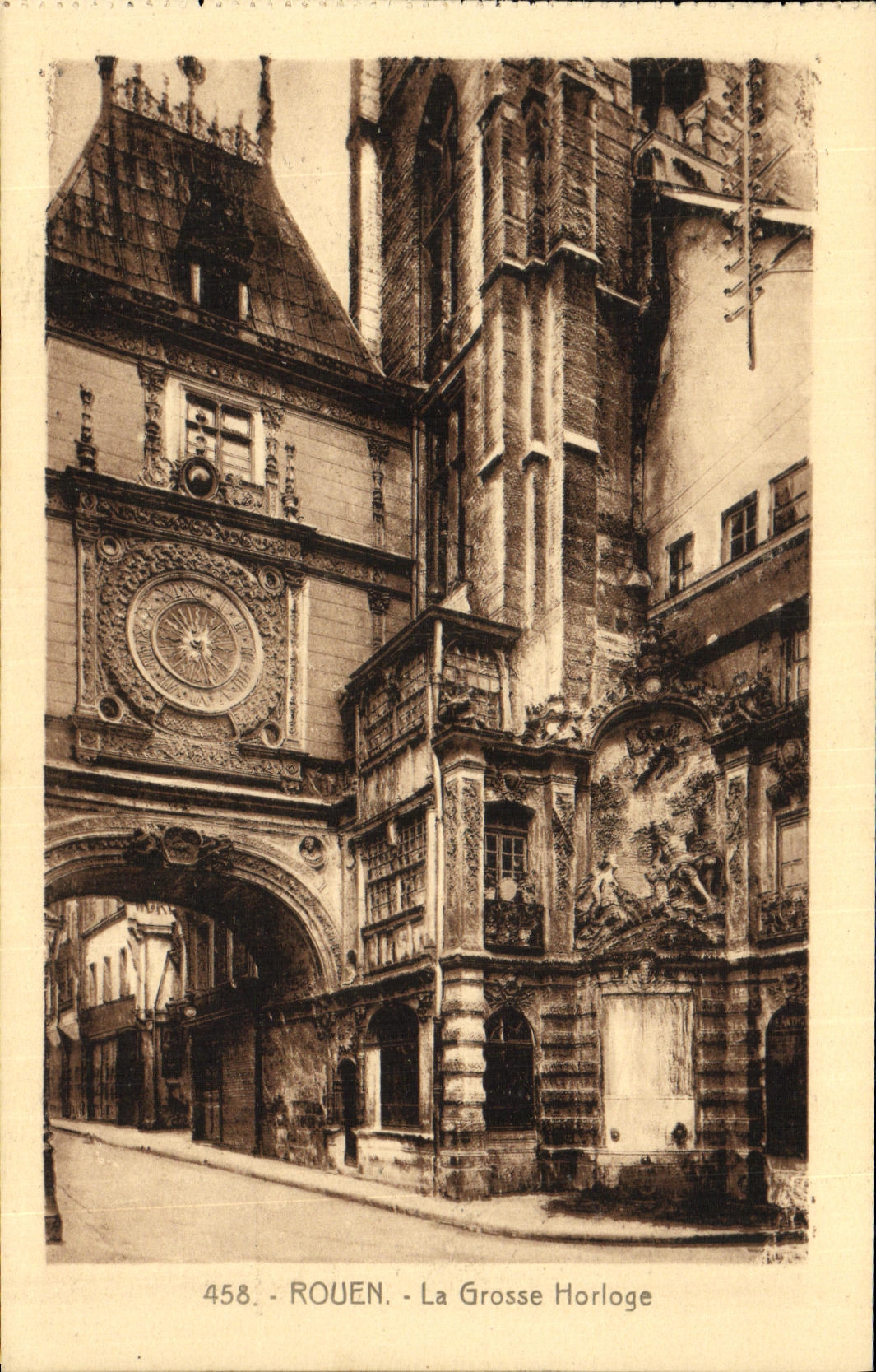 VINTAGE POSTCARD Rouen the Large Clock