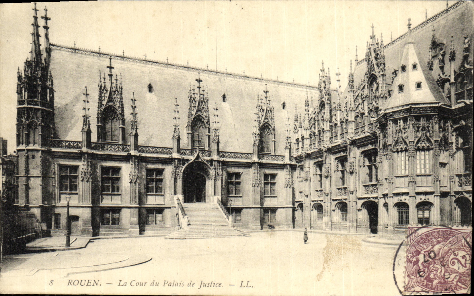 VINTAGE POSTCARD Rouen Court of the Law courts