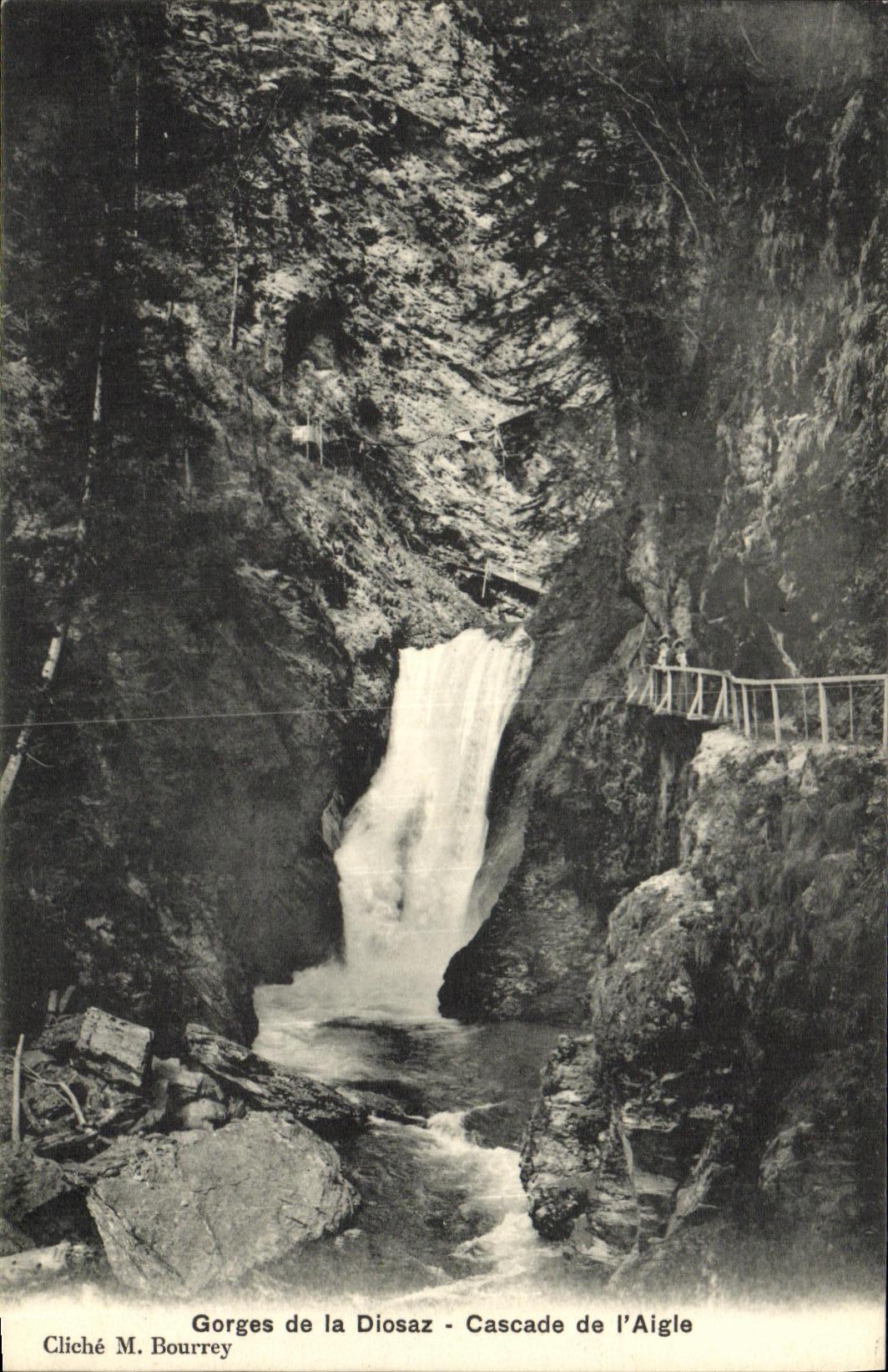 VINTAGE POSTCARD Gorges Of Diosaz Cascades Of L Eagle