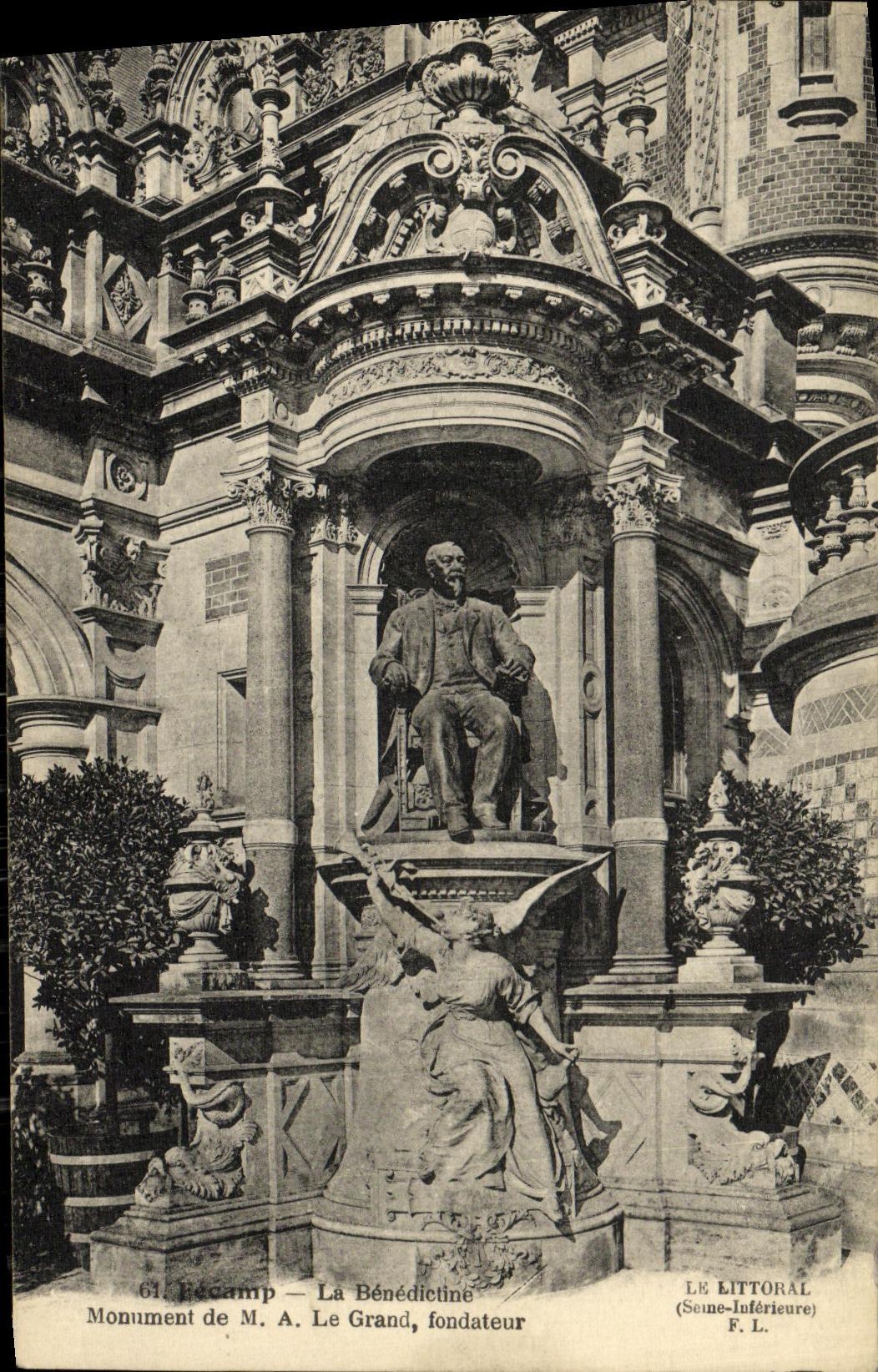 Monumento benedictino de Fecamp de la POSTAL de la VENDIMIA de MI el grande