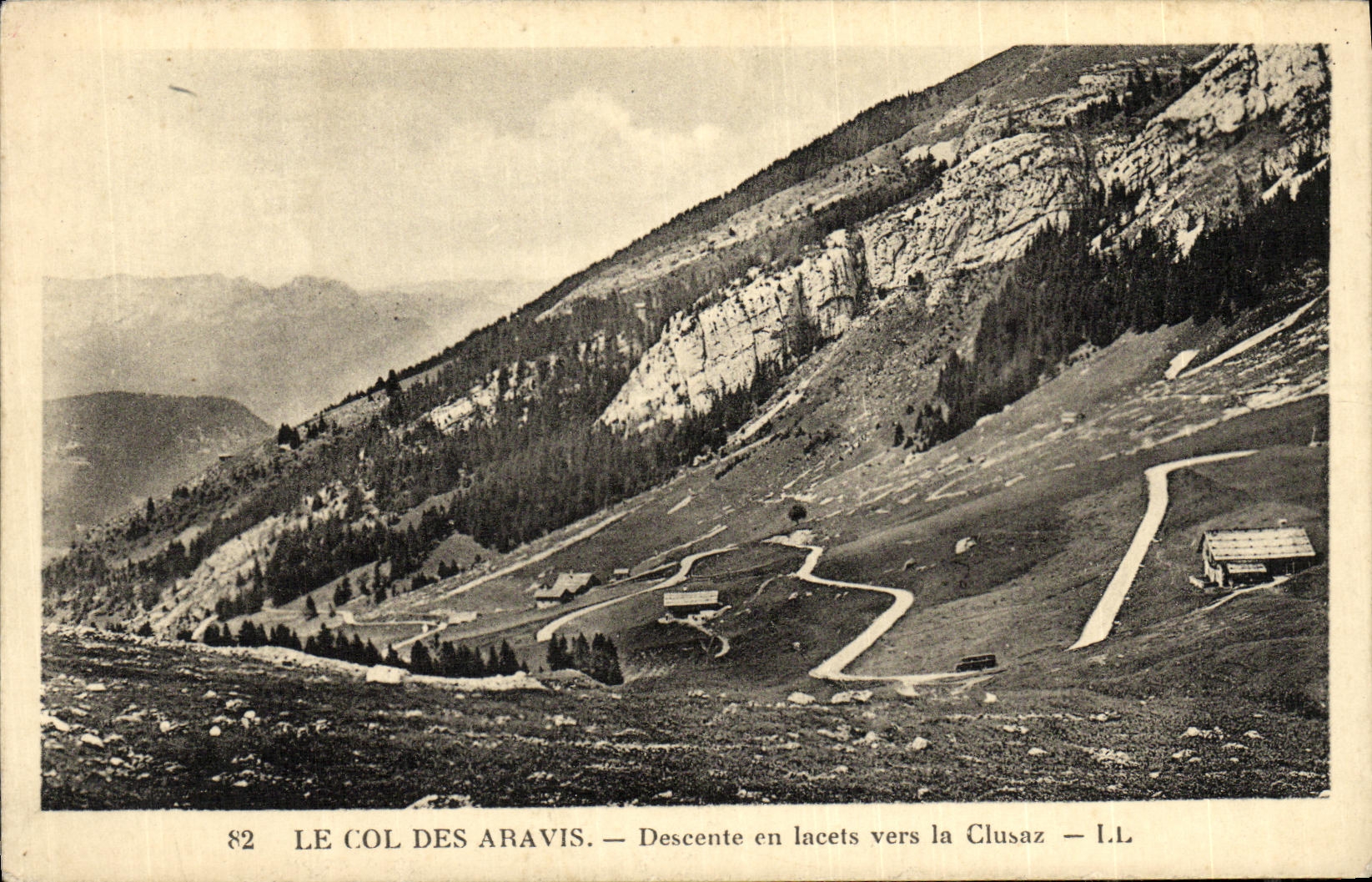 VINTAGE POSTCARD the Collar Of Aravis Descent in laces Towards Clusaz