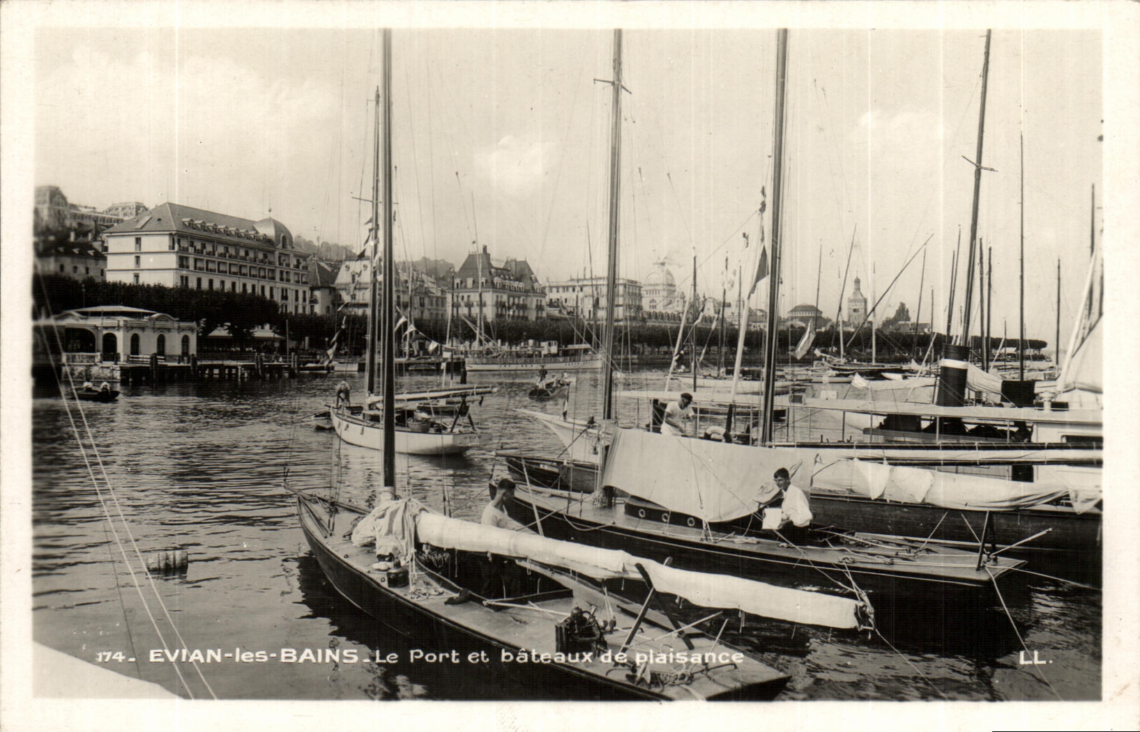 VINTAGE POSTCARD Evian Les Bains the Port and Pleasure boats