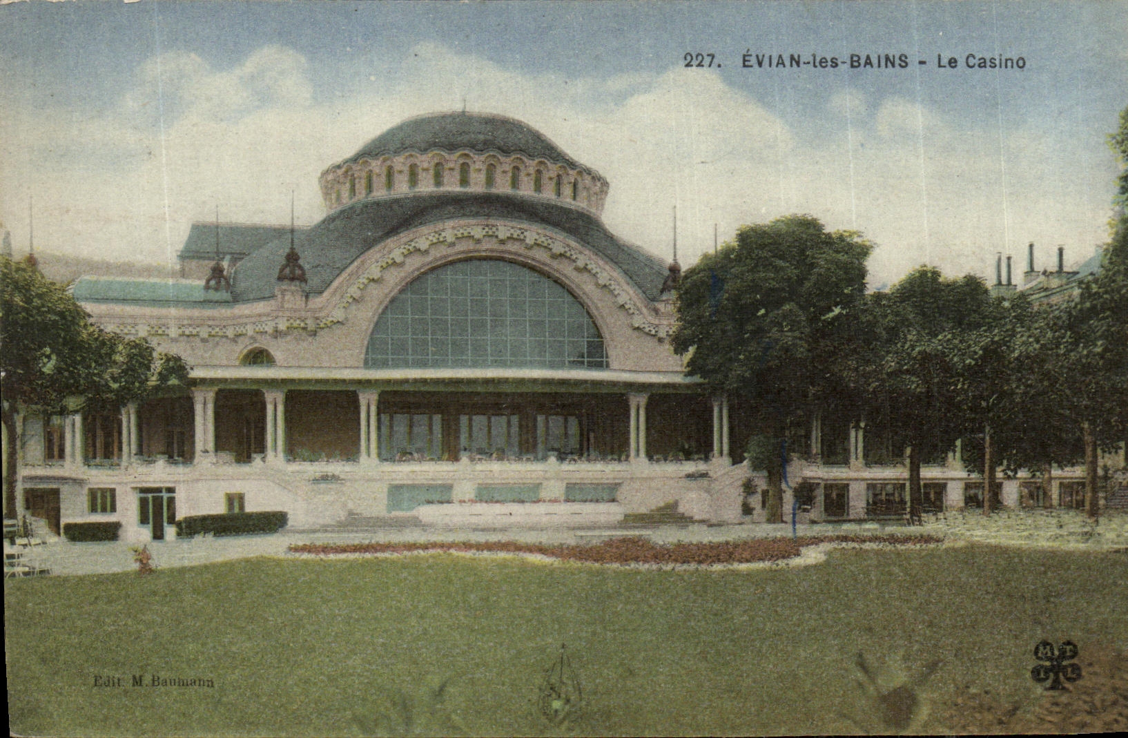 VINTAGE POSTCARD Evian Les Bains the Casino