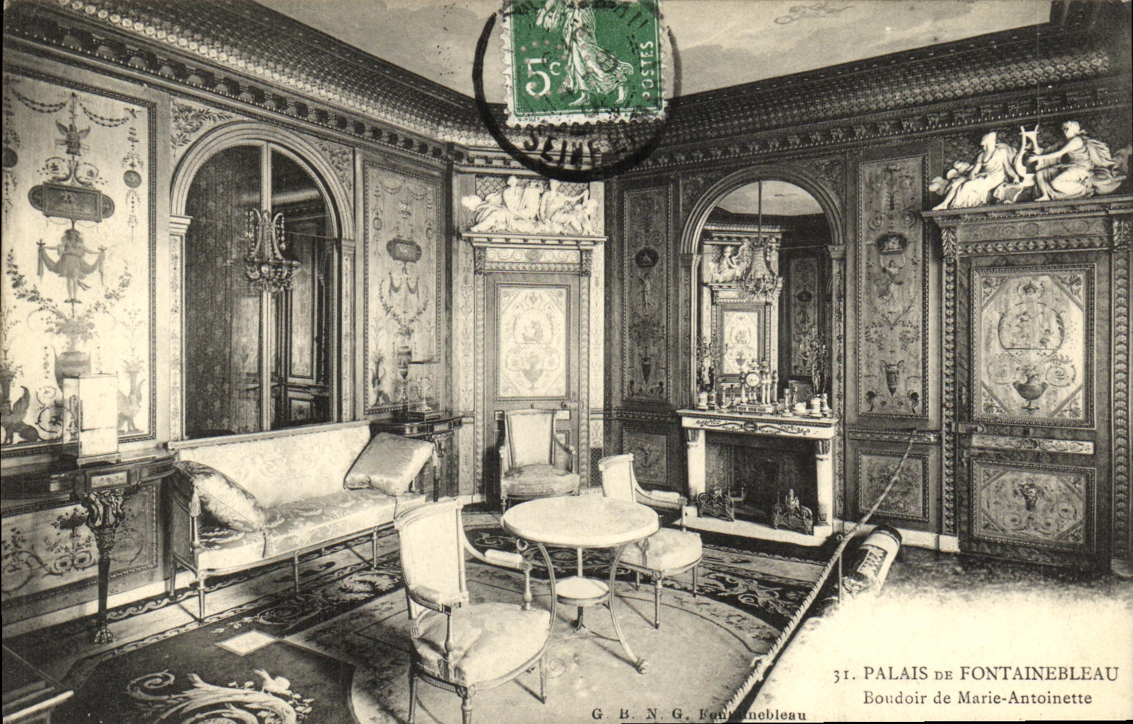 VINTAGE POSTCARD Palate of Fontainebleau Boudoir of Marie Antoinette