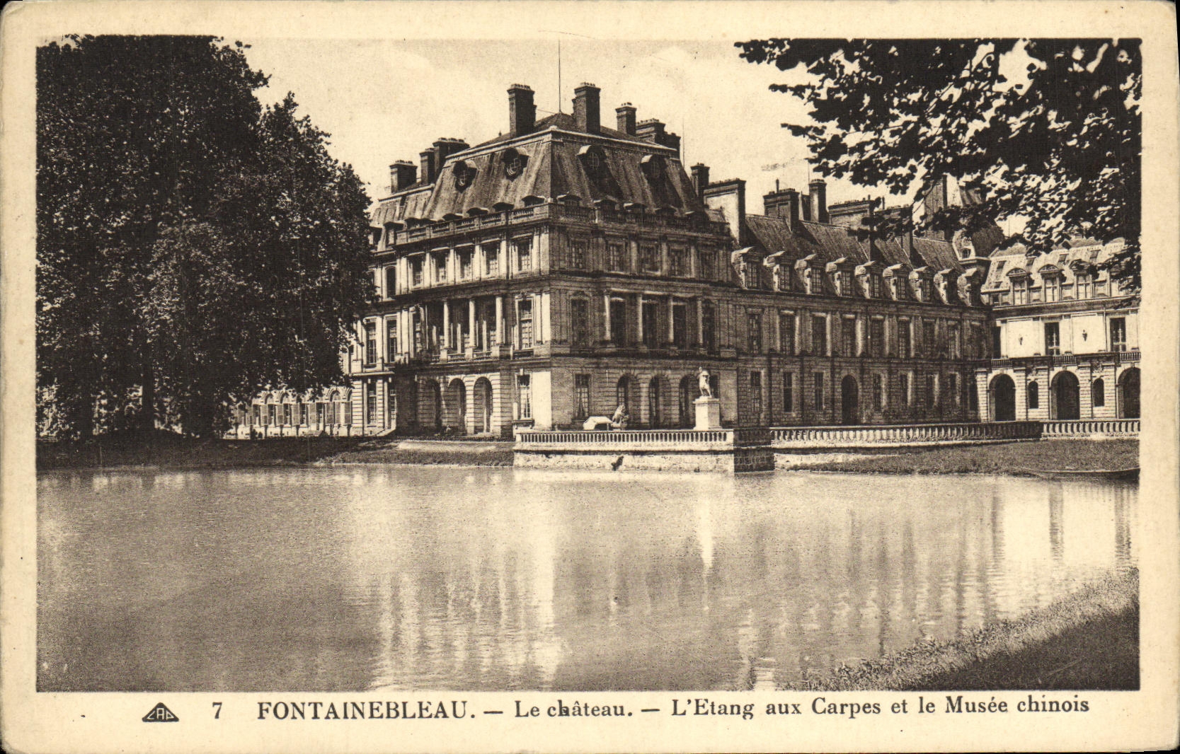 VINTAGE POSTCARD Fontainebleau the Chinese Castle L Pond with Carps and Museum