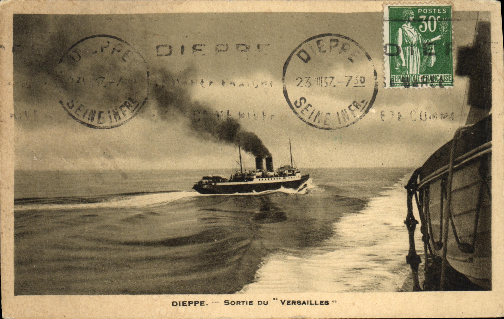 La POSTAL Dieppe de la VENDIMIA salio del barco de Versalles