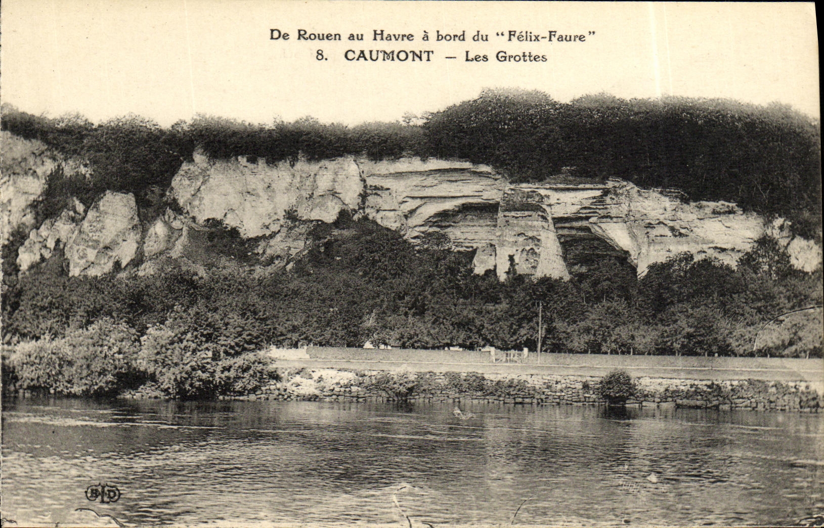 VINTAGE POSTCARD Of Rouen In Le Havre Edge Dui Felix Faure Caumont has the Caves