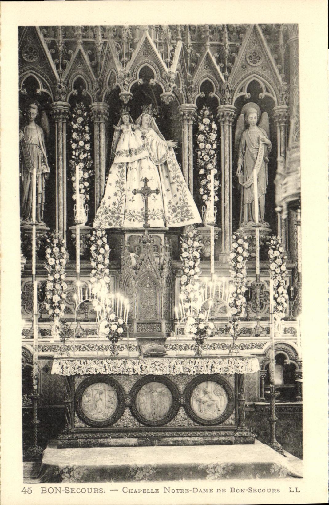 VINTAGE POSTCARD Good Help Vault Notre Dame De Bon Help