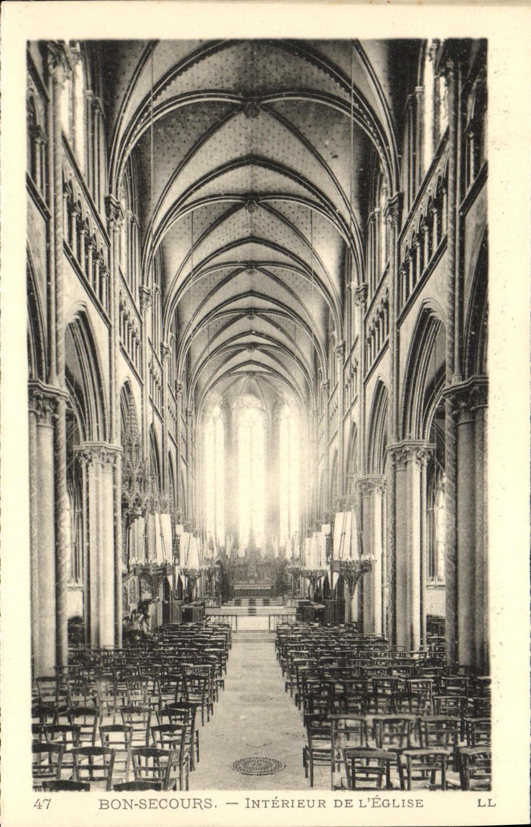 VINTAGE POSTCARD Good Interior Help Of L Church