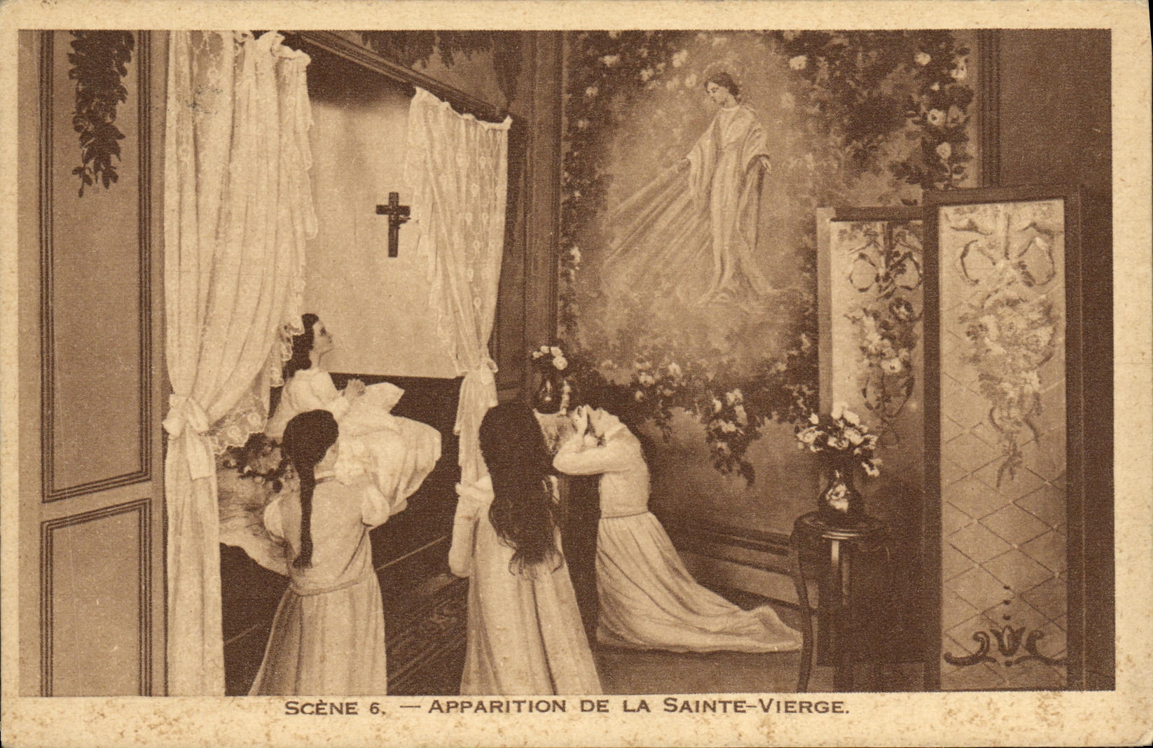 VINTAGE POSTCARD Appearance Of Blessed Virgin Lisieux Diorama
