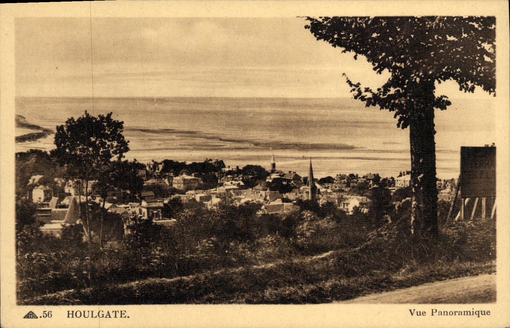 VINTAGE POSTCARD Houlgate Panoramic View