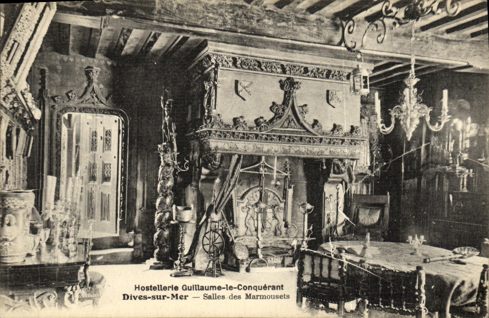 POSTAL Guillermo divino de la VENDIMIA el meson de moda del pais del conquistador en cuartos de mar de Marmousets