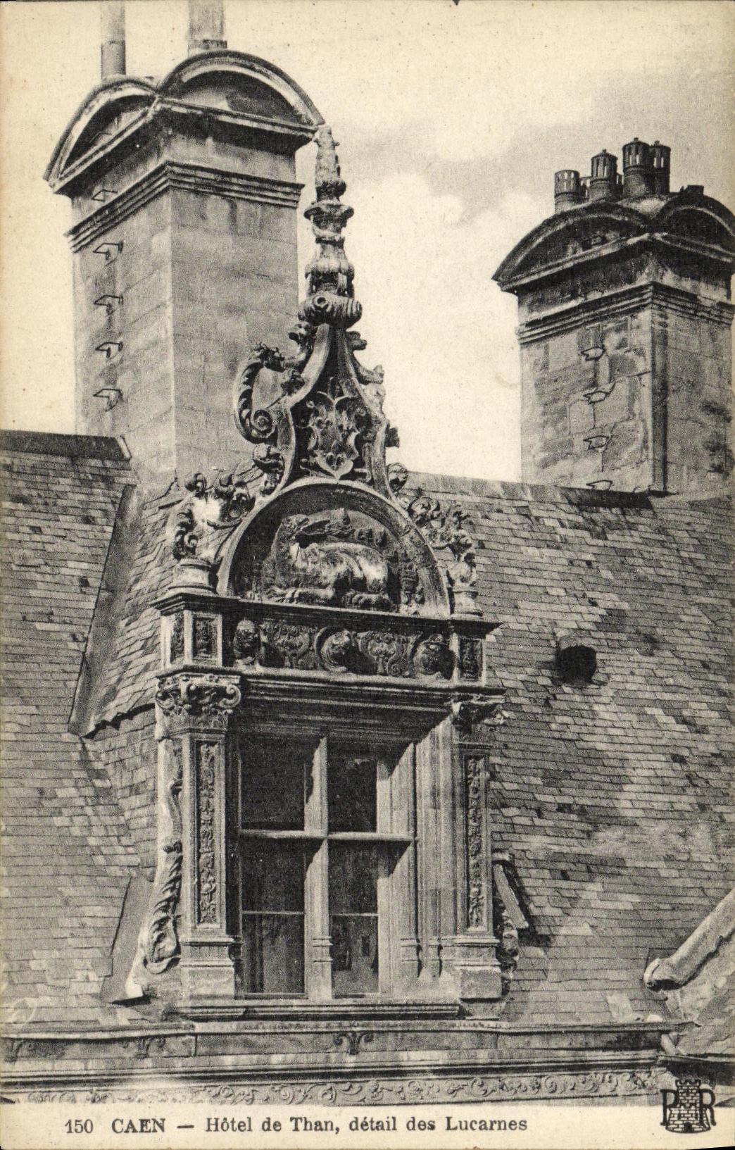 CPA Caen Hotel de Than Detail des Lucarnes